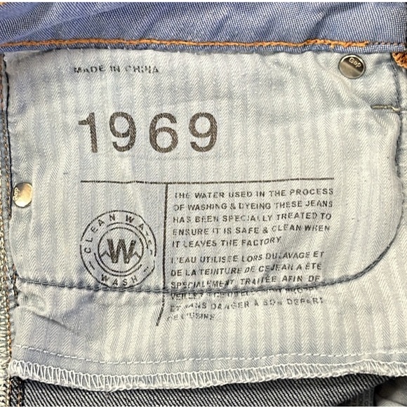 Gap 1969 Curvy Profile Jeans - Picture 5 of 5